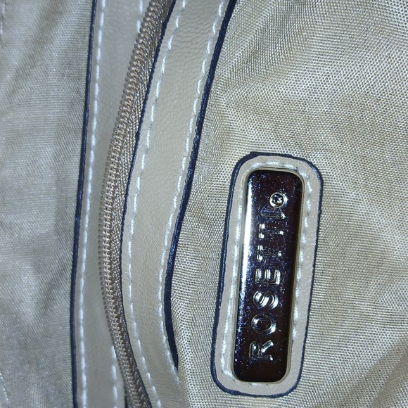 ✨️✨️✨️Rosetti leather handbag. 8x12--4 in deep - Picture 4 of 7